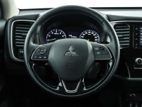 Mitsubishi Outlander Ultimate 2.4 CVT, 2019, 29 084 км превью 12