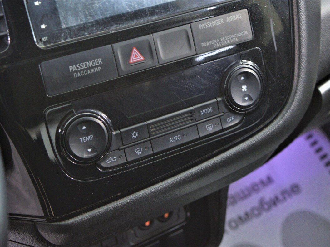 Mitsubishi Outlander Inform S02 2.0 CVT, 2017, 52 714 км фото 15
