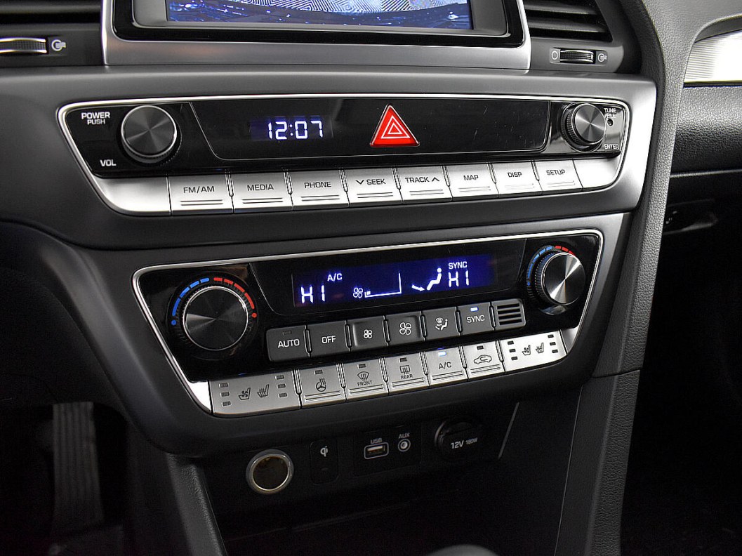 Hyundai Sonata Lifestyle 2.4 АКПП, 2017, 52 884 км фото 15