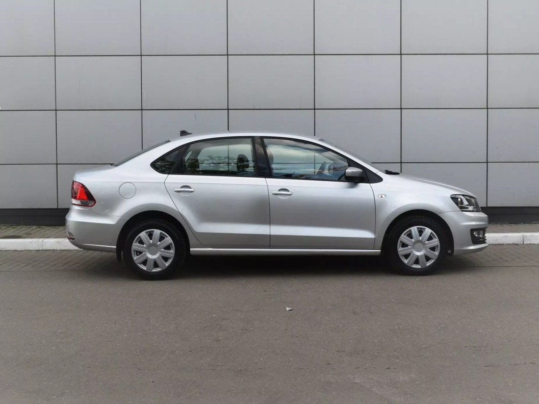 Volkswagen Polo Comfortline 1.6 АКПП, 2017, 43 075 км фото 4