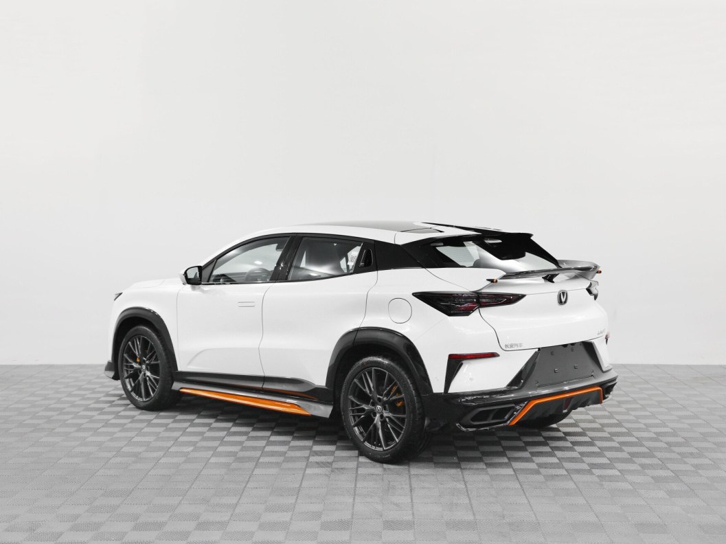 Changan UNI-T Exclusive DCT, 2023, 3 657 км фото 5