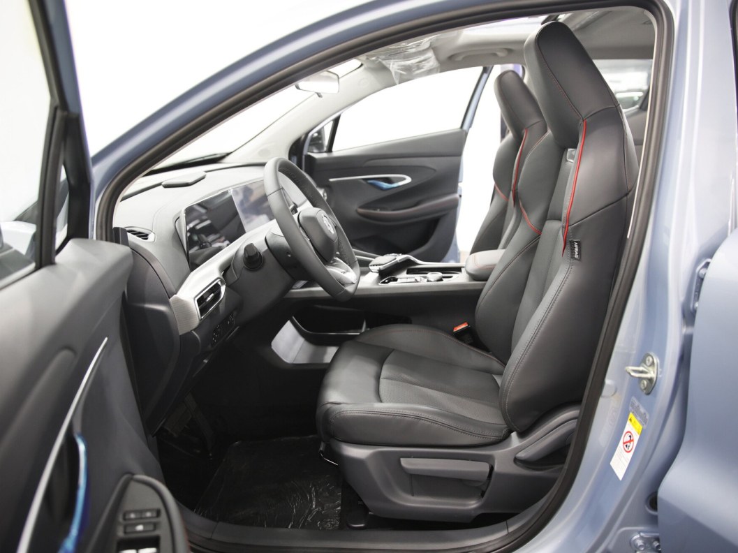 Changan UNI-T FWD DCT, 2023, 4 266 км фото 6