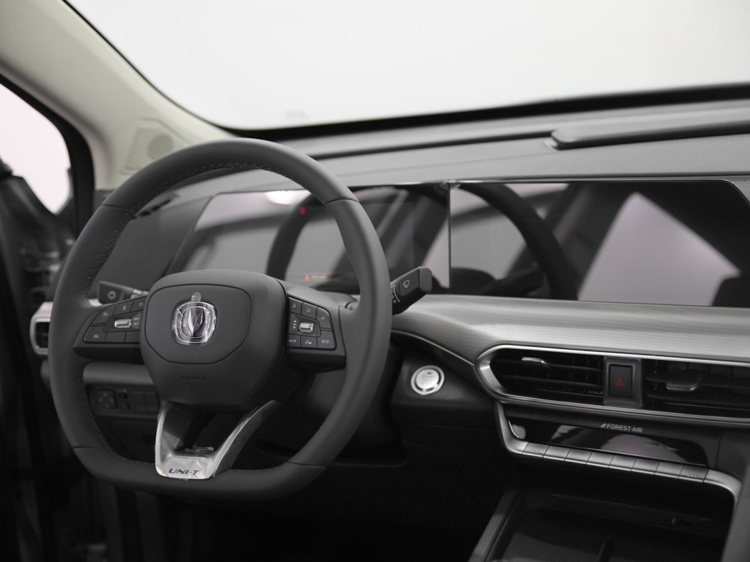 Changan UNI-T FWD DCT, 2023, 4 266 км фото 9