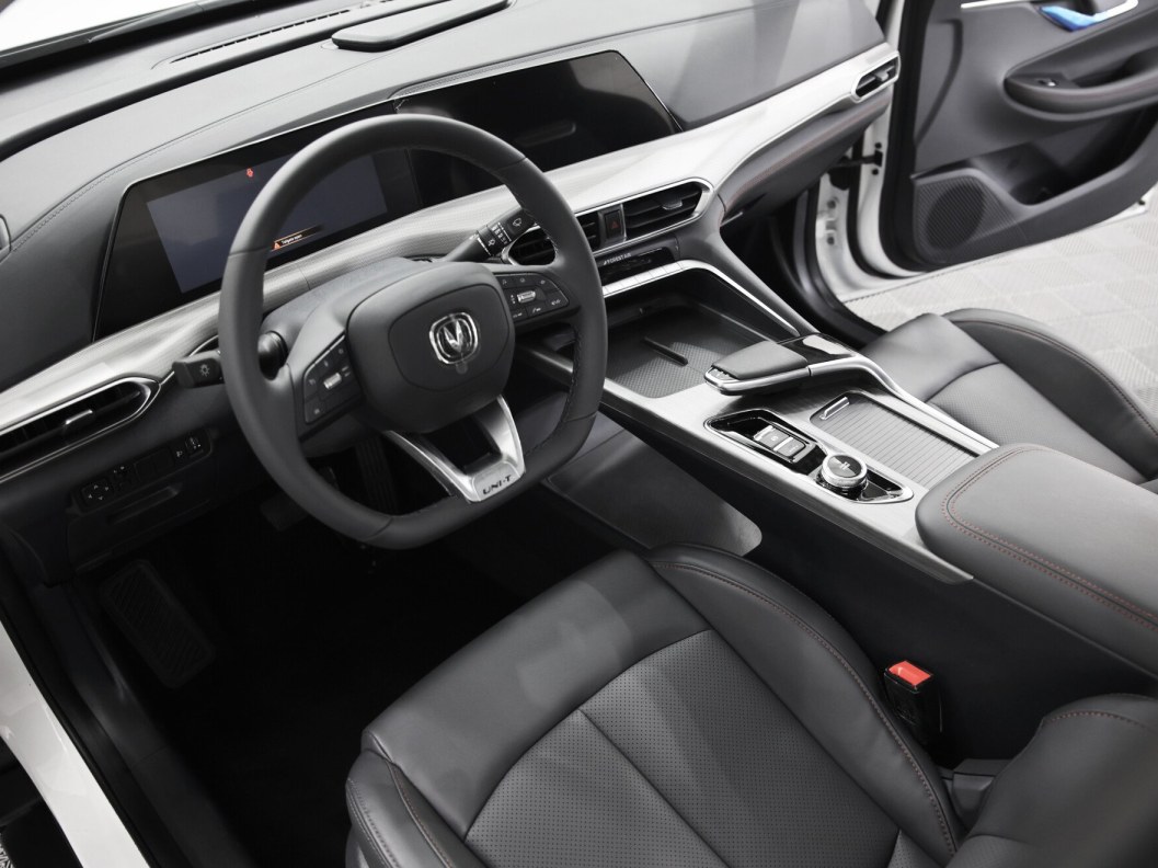Changan UNI-T FWD DCT, 2022, 9 636 км фото 7