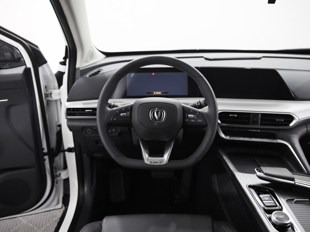Changan UNI-T FWD DCT, 2022, 9 636 км фото 8